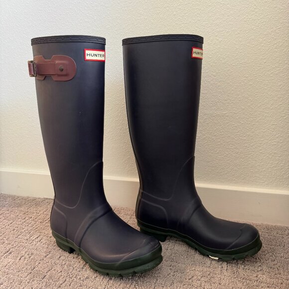 Hunter Tall Rain Boots – Navy w/ Green Soles & Maroon Buckles – Size 7 - Picture 1 of 8